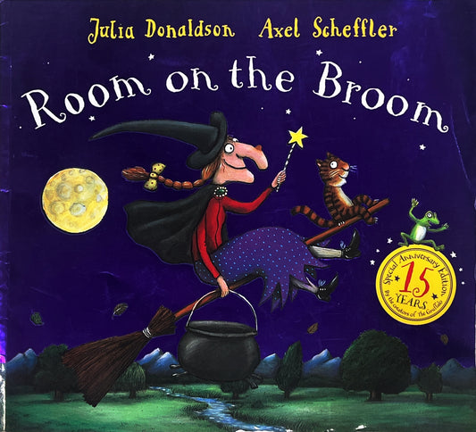 Room on the Broom (Paperback)