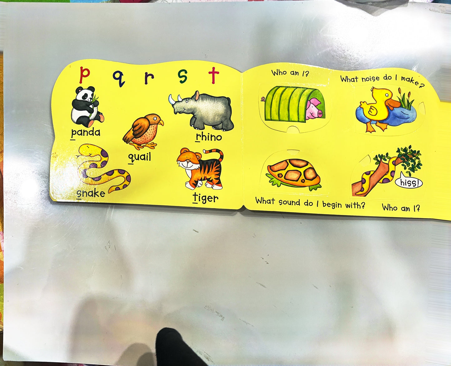 ABC (cutout Book)
