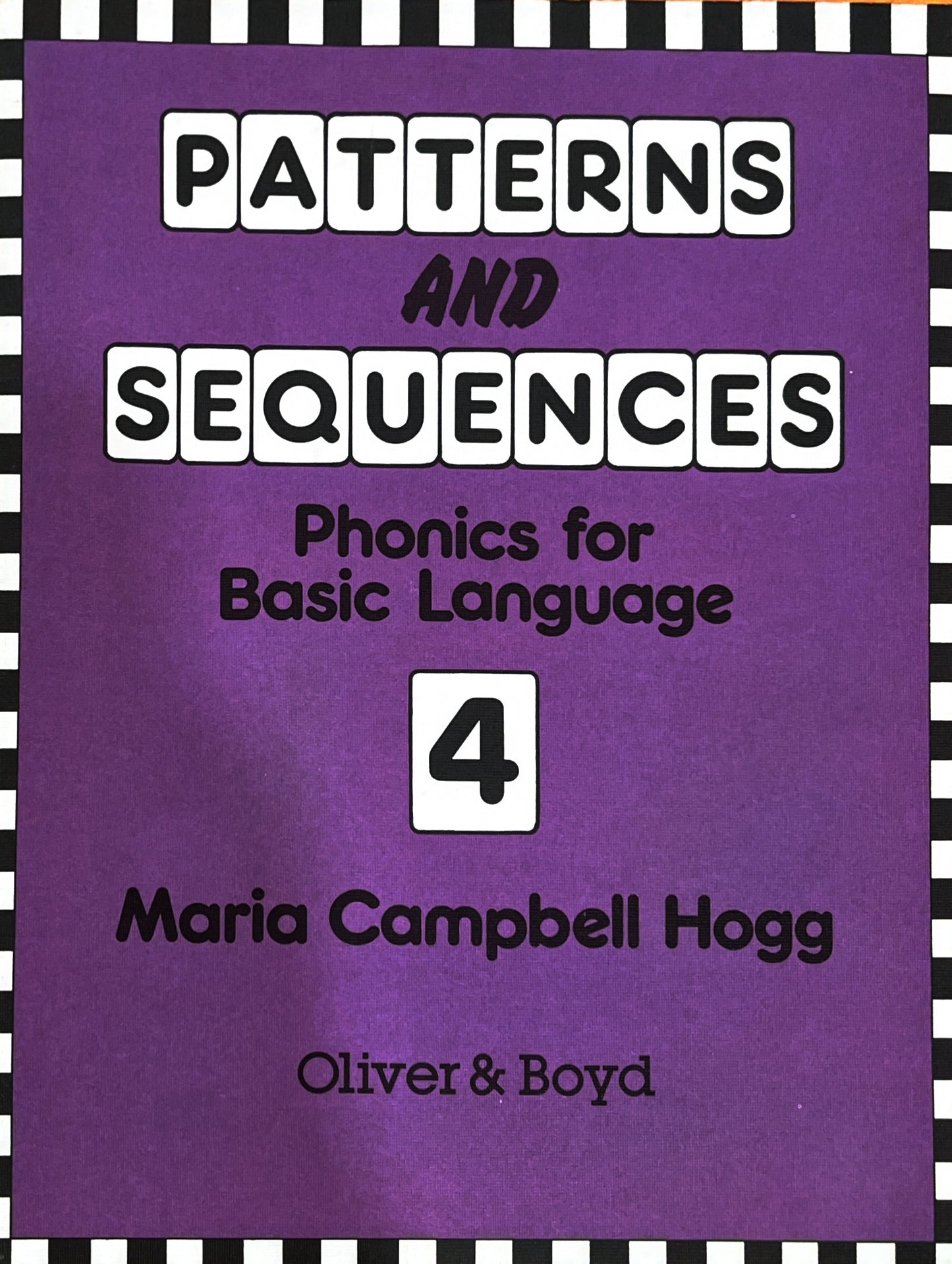 Patterns and Sequences (Activity Book:Phonics)