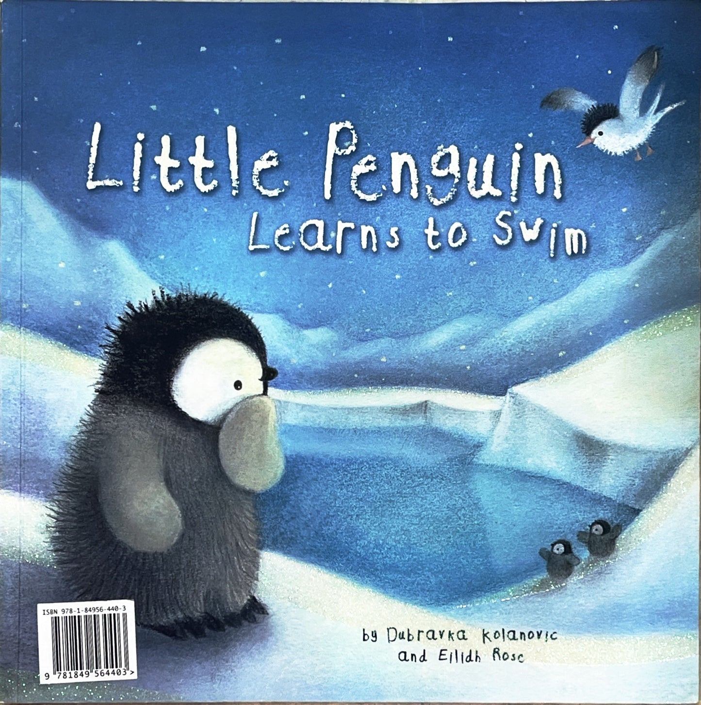 Little Penguin learns to swim